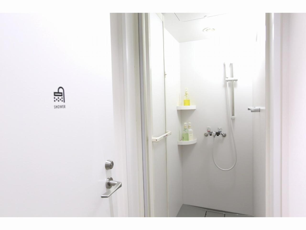 Capsule Hotel Valie Ebisucho Osaka Exteriör bild