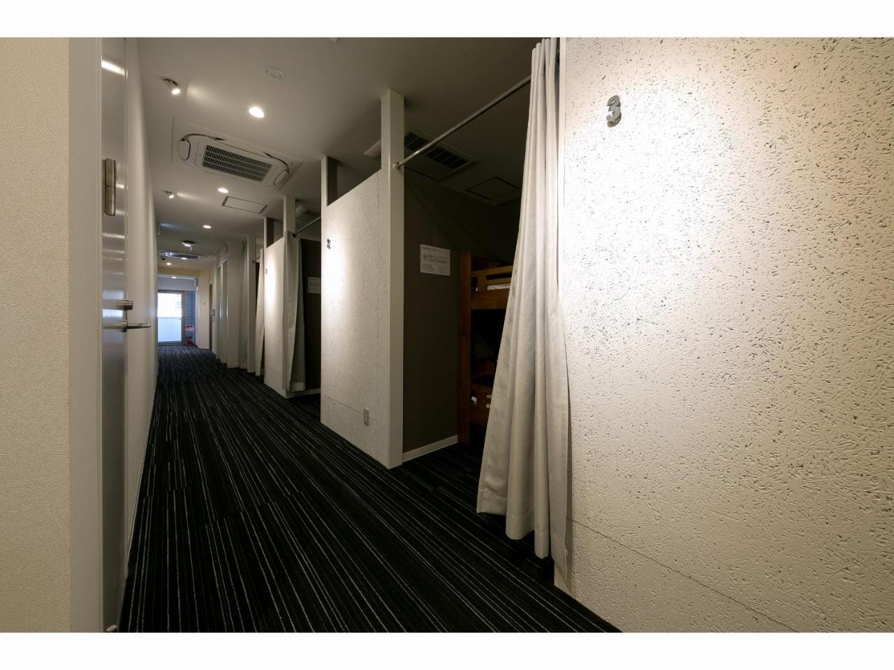 Capsule Hotel Valie Ebisucho Osaka Exteriör bild